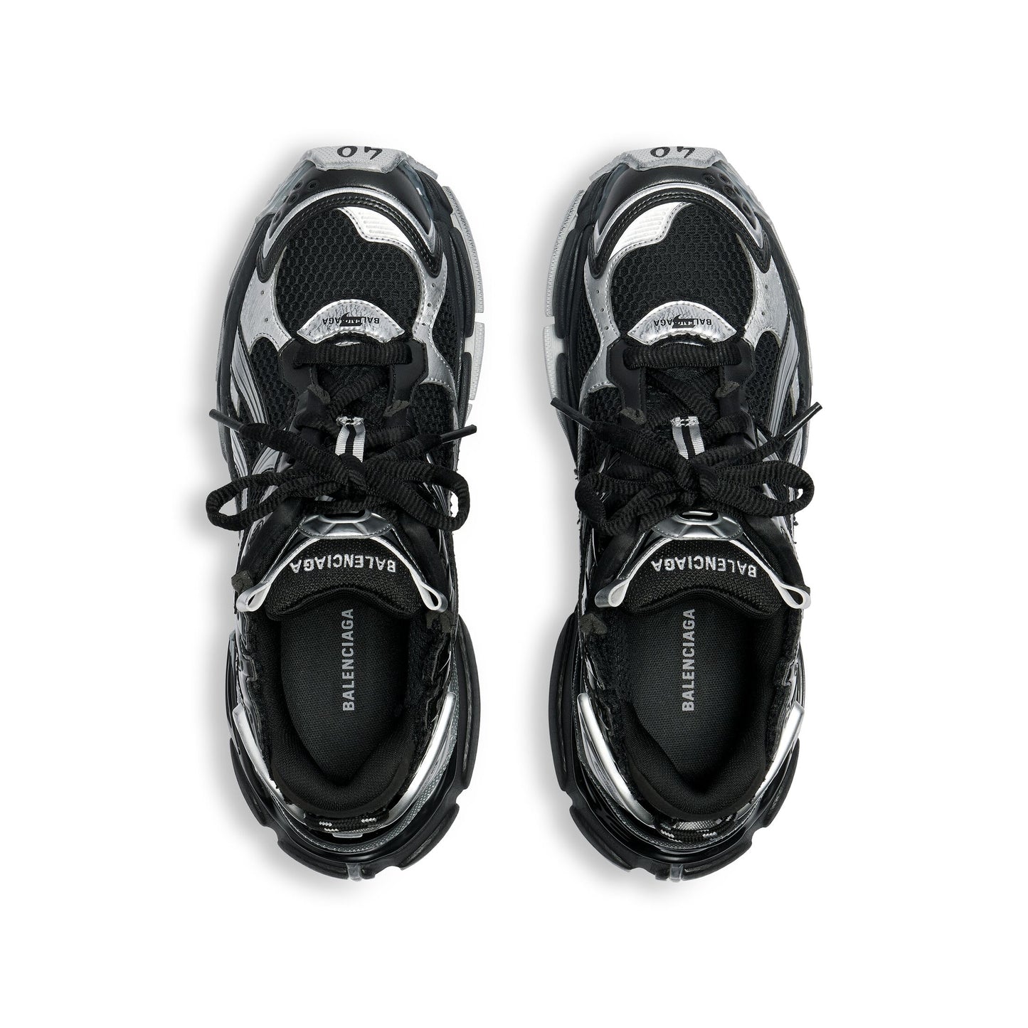 Balenciaga Runner Sneaker in Black/silver